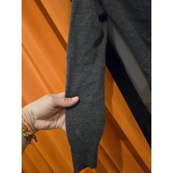 Elena Solano Women's Gray Wool Wrap Sweater S Ruffle Buckle Casual Fall - Picture 9 of 9